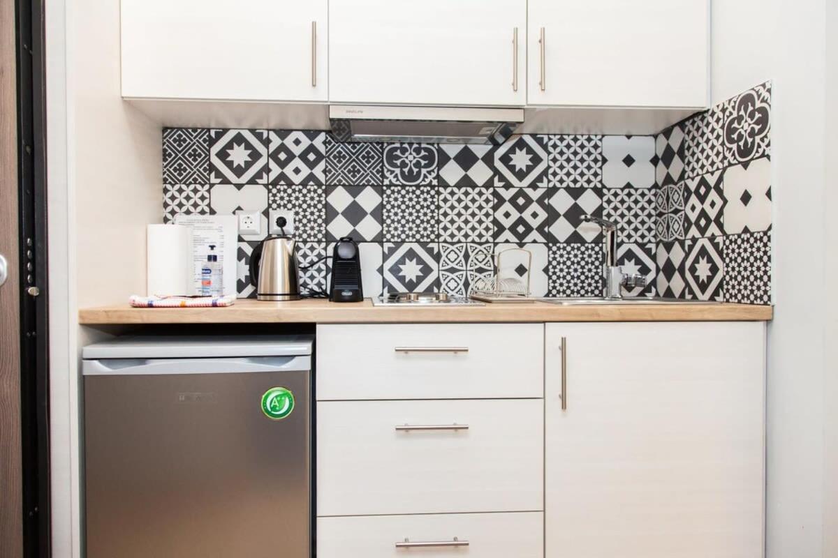 Contemporary And Chic Apartment In Central Ateny Zewnętrze zdjęcie