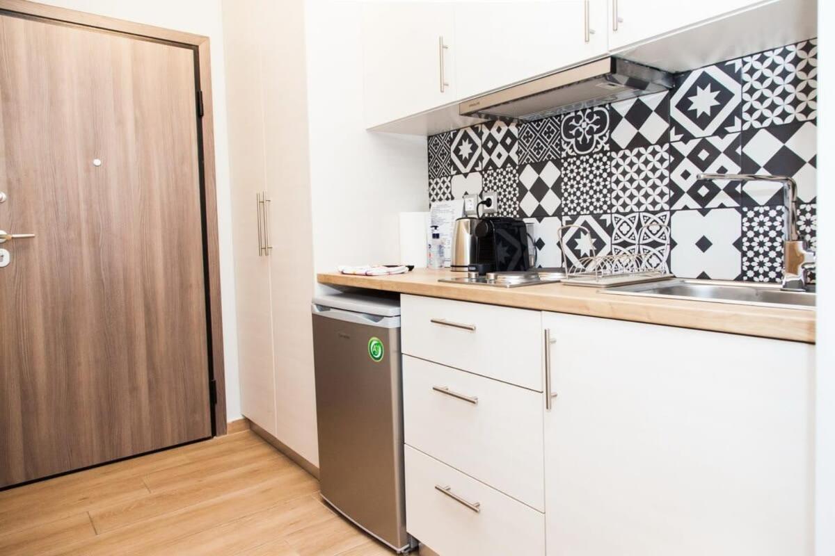 Contemporary And Chic Apartment In Central Ateny Zewnętrze zdjęcie